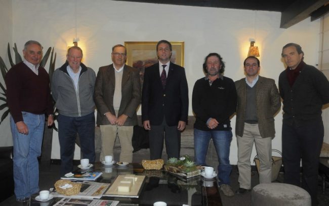 reunion-presidentes-en-aru-expo-prado